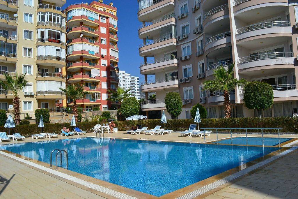 Möblierte 3-Zimmer-Wohnung zum Verkauf in der Türkei, Alanya - Mahmutlar