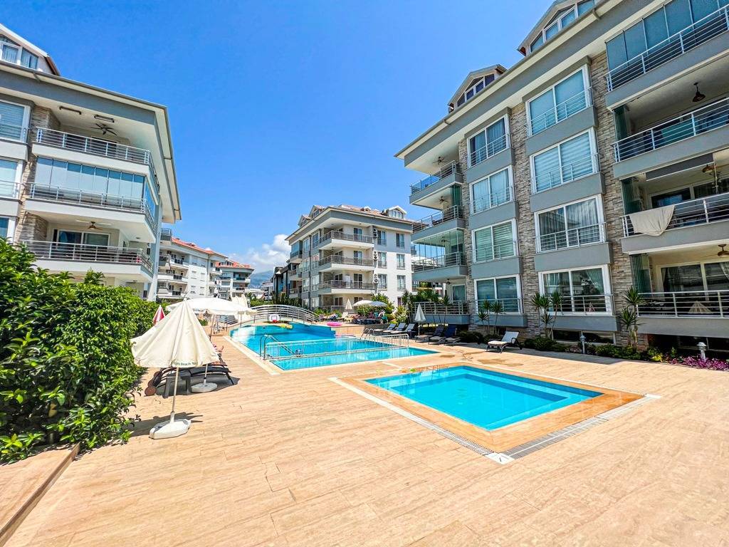 Furnished 3-room apartment in a quiet location in Turkey, Alanya - Oba