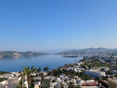 Luksusowa willa 4+1 z widokiem na morze i apartamentem dla gości w Bodrum Yalıkavak